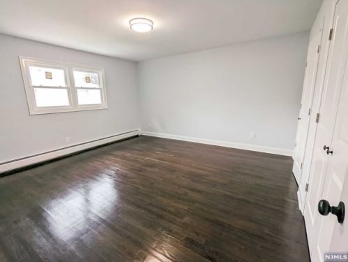 2 Elmwood Ter, Elmwood Park NJ  07407-1730 exterior