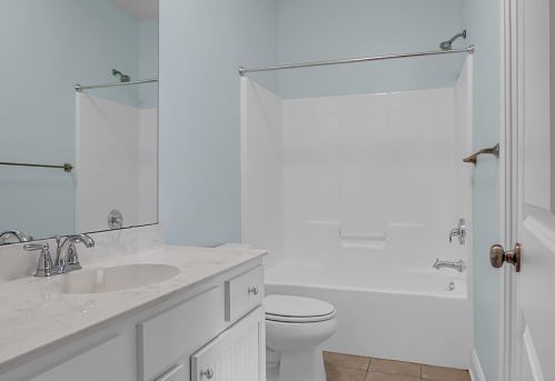 2061 Kings Gate Ln, Mount Pleasant SC  29466-8162 exterior