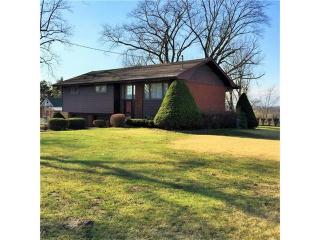 1056 4th St, North Charleroi, PA 15022
