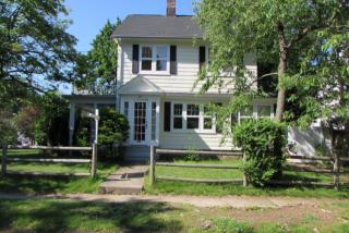 291 Woodstock Ave, Stratford, CT 06614-4213
