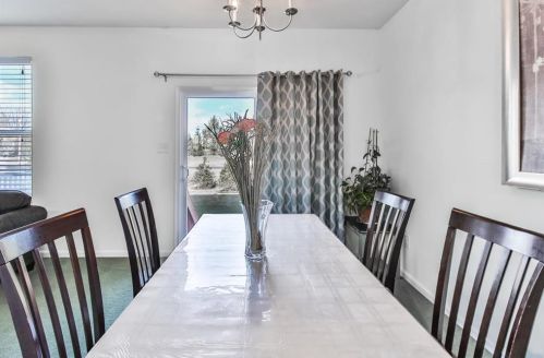 959 King Way, Breinigsville PA  18031-1484 exterior