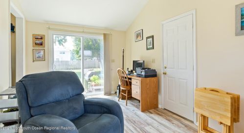 3722 River Rd, Point Pleasant Beach NJ  08742-2051 exterior