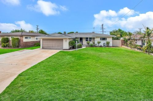 176 Jetty Dr, Orange, CA 92868-1429