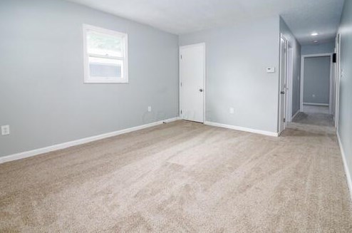 202 Union St, London, OH 43140-1537