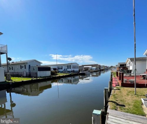 37080 Blue Bill Dr, Selbyville, DE 19975-3216