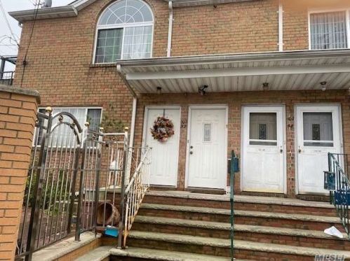 102-52 1st St, Jamaica, NY 11414-3122
