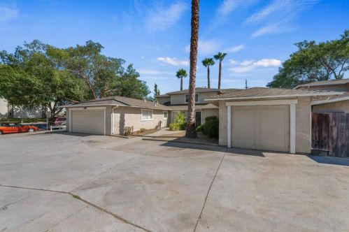 267 Blossom Hill Rd, San Jose, CA 95123-2048