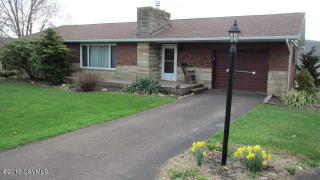 640 Mccracken Rd, Danville, PA 17821-9402