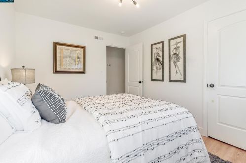 1177 Coad Ct, West Pittsburg CA  94565-6204 exterior