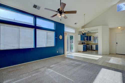 6384 Laguna Mirage Ln, Elk Grove CA  95758-5461 exterior