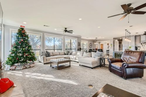 1040 Brush Creek Rd, Argyle TX  76226 exterior