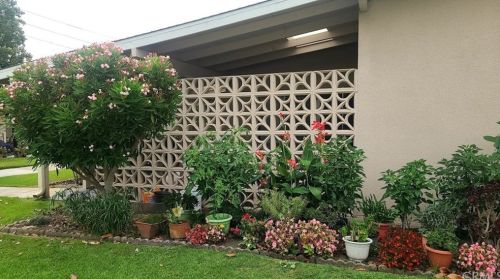 1891 Golden Rain Rd, Seal Beach, CA 90740-4788