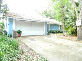 2037 Adams Ridge Rd, Apopka, FL 32703-4787