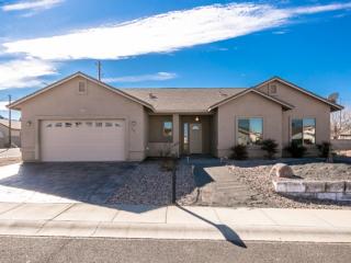 2748 Simms Ave, Kingman, AZ 86401-5241