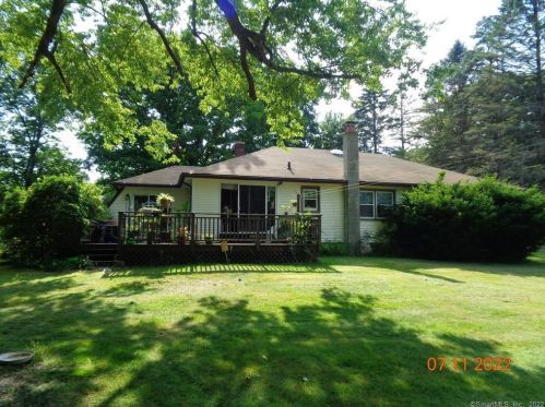 228 Grassy Hill Rd, Waterbury, CT 06704-1235