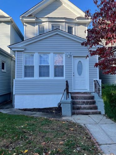89-34 118th St, Jamaica, NY 11418-2302
