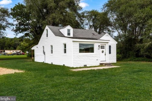 277 Deer Run Rd, Walmsley, VA 22435-2550