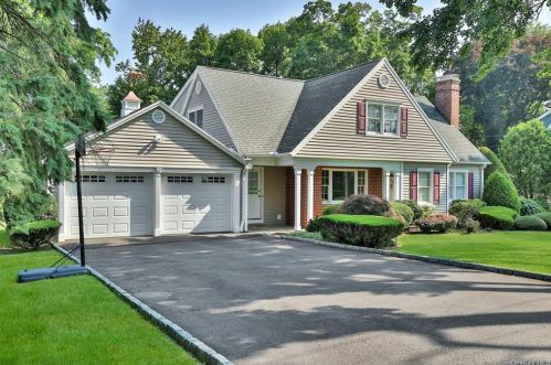 599 Old Kensico Rd, Thornwood, NY 10594-2308