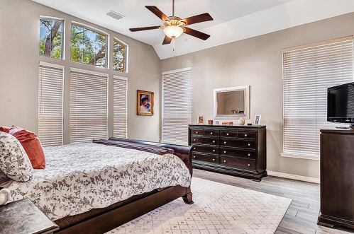 2836 Lincolnshire Dr, Richardson TX  75082-4934 exterior