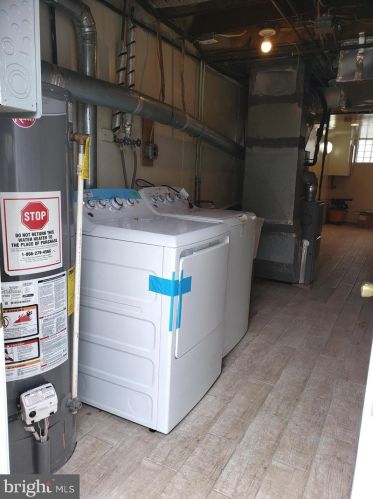 5151 C St, Philadelphia PA 19120-3621 exterior