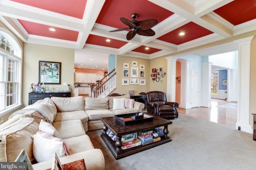 19058 Boyer Fields Pl, Leesburg VA 20176-1643 exterior