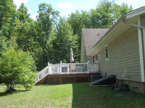 278 Bennetts Mills Rd, Jackson Twp NJ 08527-4255 exterior