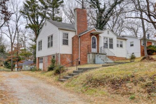 3219 Kenilworth Ln, Knoxville, TN 37917-2922