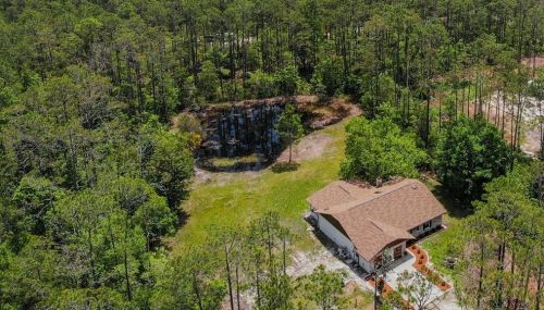222 Hemlock Dr, Ormond Beach, FL 32174-8618