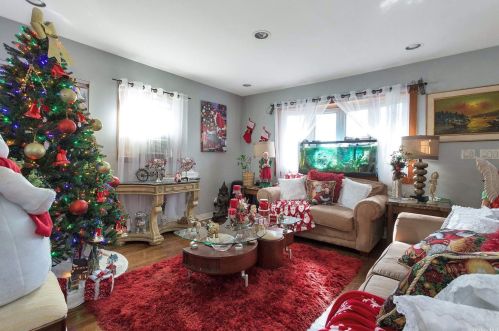 1000 Washington Ave, Westbury, NY 11590-5502
