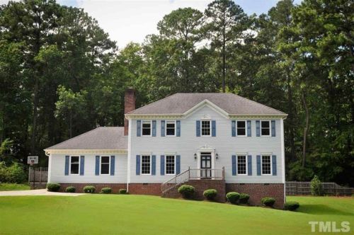 1509 Crepe Myrtle Dr, Sanford NC  27330-7249 exterior