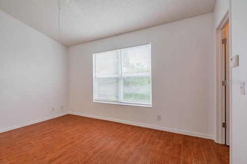554 Black Lion Dr, Saint Petersburg FL  33716-3472 exterior