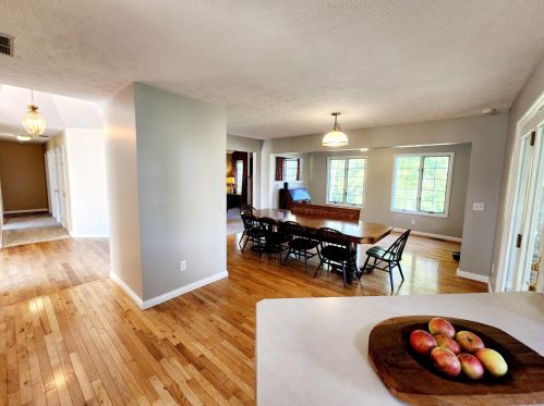 5985 Creek Rd, Washington Ch OH  43160-9726 exterior