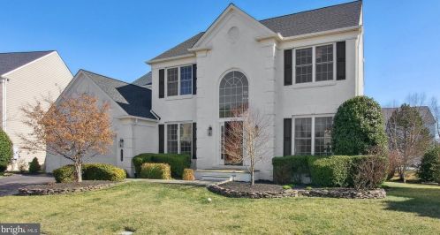 8710 Wild Prairie Rose Way, Lorton, VA 22079-5621