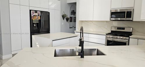 2172 139th Ter, Hollywood FL  33028-2837 exterior