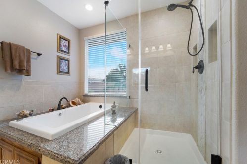 16187 Cousins Cir, Riverside CA  92503-0571 exterior