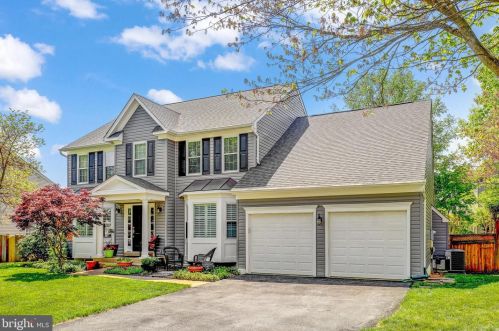 227 Newhall Pl, Leesburg, VA 20175-2539