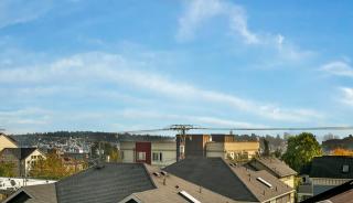 611 46th St, Seattle WA  98103-6410 exterior