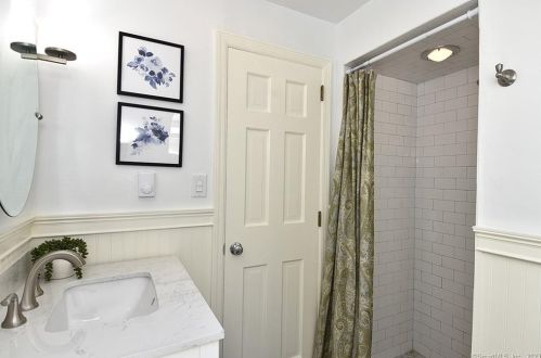 312 Grassy Hill Rd, Lyme CT  06371-3312 exterior