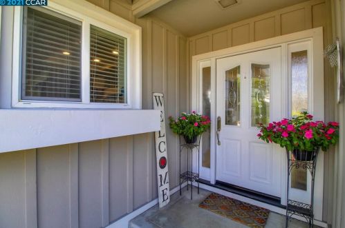 1968 Rancho Verde Cir, Danville, CA 94526-6220