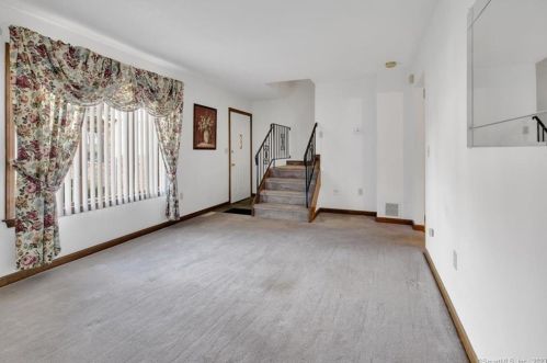 1385 Highland Ave, Waterbury, CT 06708-4923
