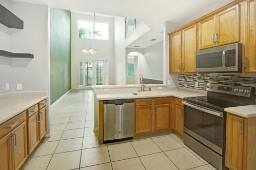 2107 Chatham Place Dr, Orlando, FL 32824-4767