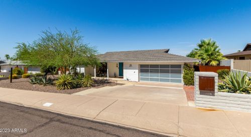 6810 24th Pl, Phoenix, AZ 85042-5940