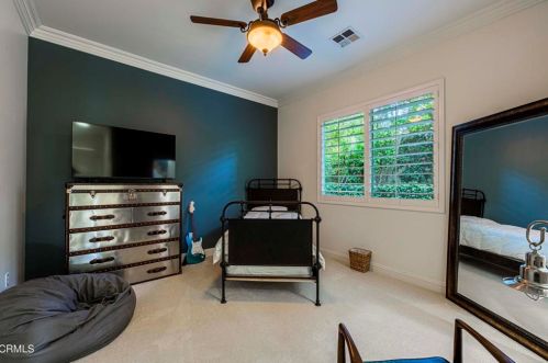 840 Fairway Dr, Bakersfield CA 93309-2416 exterior