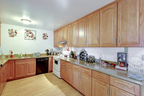 325 Greendale Way, San Jose CA  95129-1526 exterior