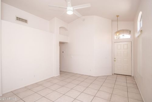 19825 49th Ave, Glendale, AZ 85308-7713