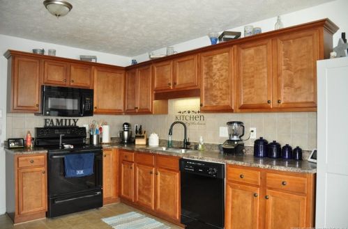 2316 Gray Goose Loop, Fayetteville NC  28306-3552 exterior