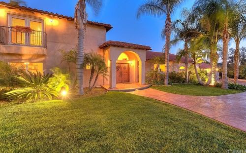 2476 Mountain Ave, Upland, CA 91784-8677