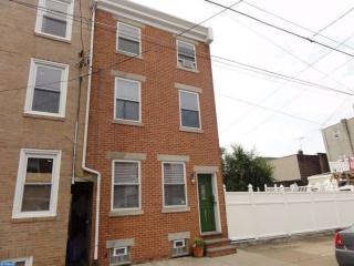 2815 Belgrade St, Philadelphia, PA 19134-4714