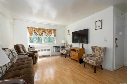 155-10 84th St, Jamaica, NY