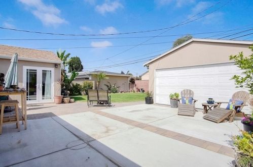 15132 Doty Ave, Lawndale CA  90260-2318 exterior